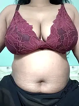 Uma-2 from StripChat