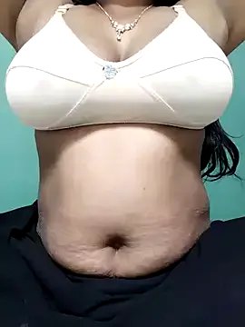 Uma-2 from StripChat