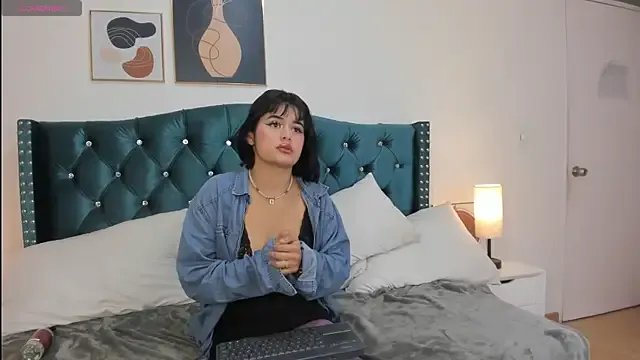 Valery_jame from StripChat