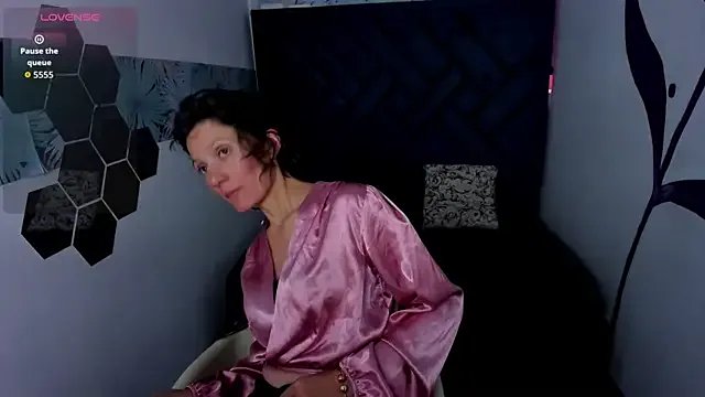 Valery_More__ from StripChat