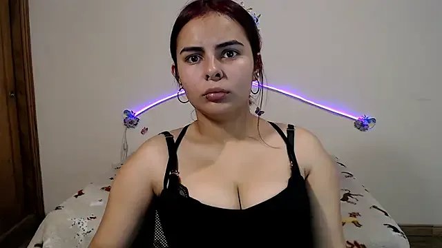 Valeryxs from StripChat