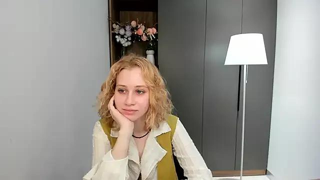 ValJunk from StripChat