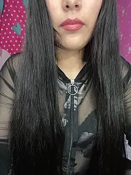 Velyn_18 from StripChat