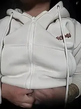 venu00 from StripChat