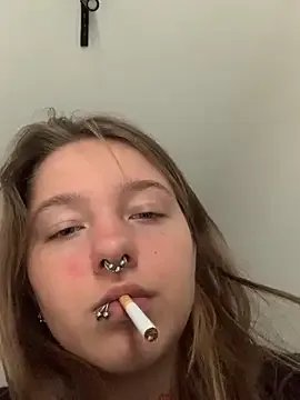 VesnaCrystal from StripChat