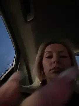 VikaBunny1 from StripChat