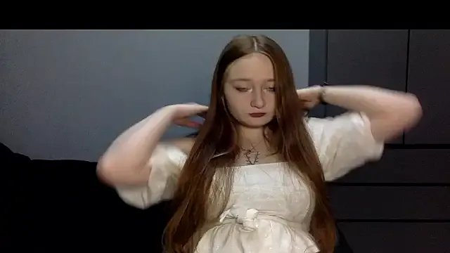 vikipinkk from StripChat