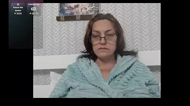 Vivian_Violet_ on StripChat 