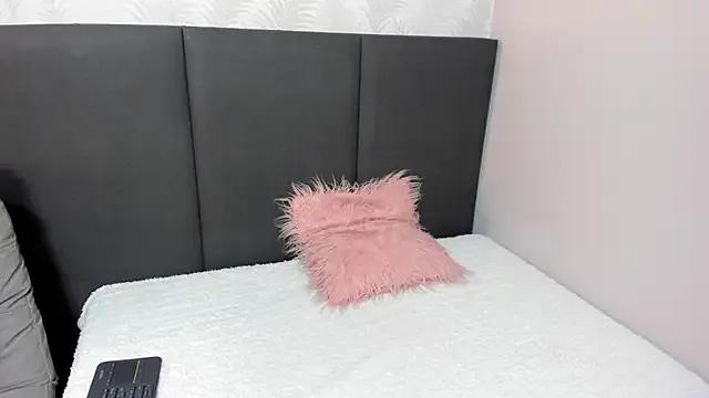 VivianSantana1 from StripChat