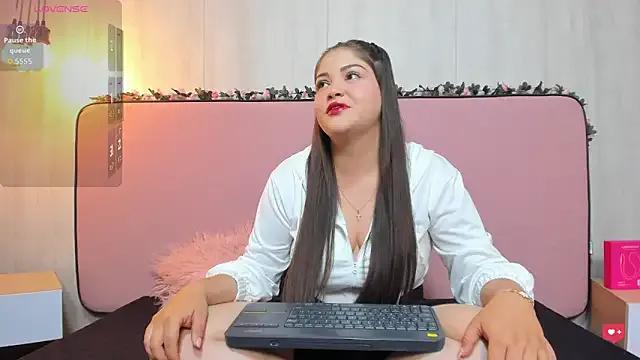 VivianSantana1 from StripChat