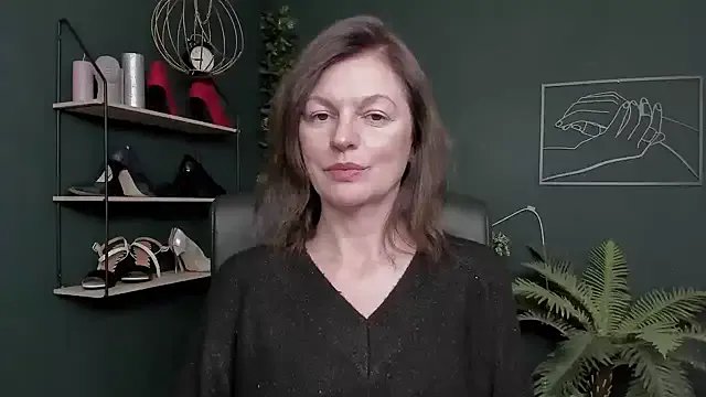 VivianWILD on StripChat 