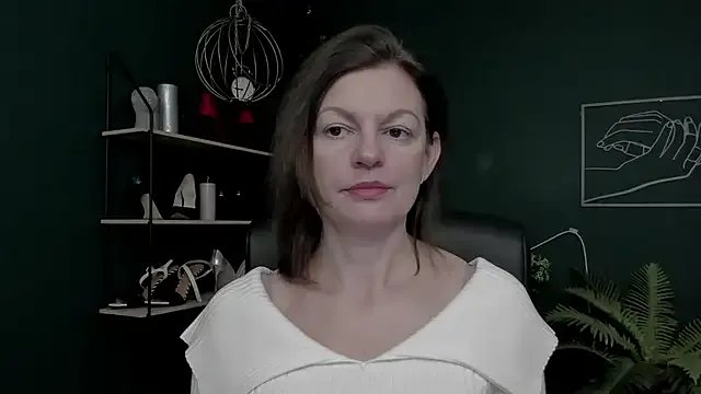 VivianWILD on StripChat 