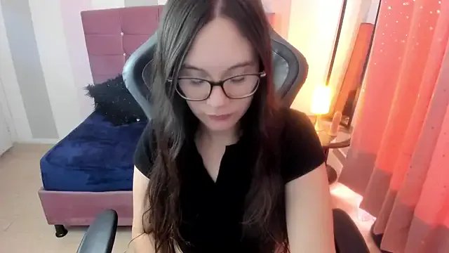 Wanda_sg from StripChat