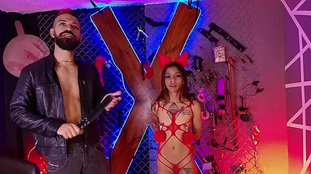 Warick_and_Aria_bdsm_ from StripChat is Freechat