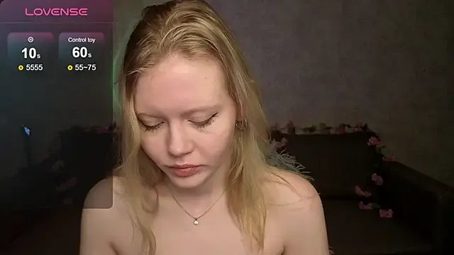 Wendy_228 from StripChat