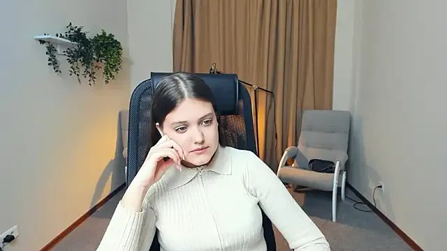 WhitleyMurra from StripChat