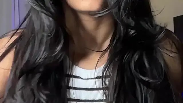 Wow-nisha on StripChat 