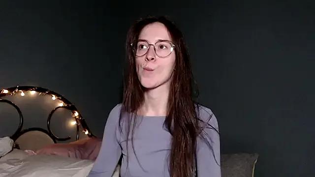 Wow__kelly from StripChat