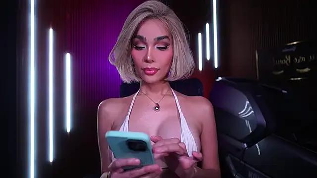 xxforyoureyesonlyxx from StripChat is Freechat