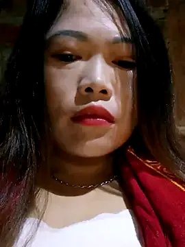 yana-zz from StripChat