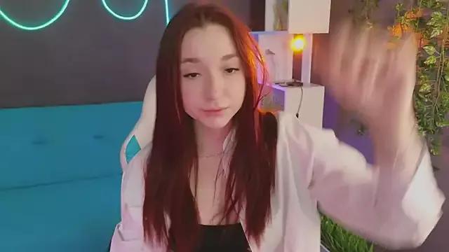 YasmineWest from StripChat is Freechat