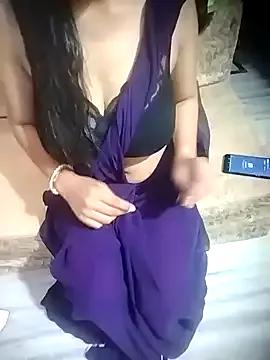 Naked Room young-mommy 