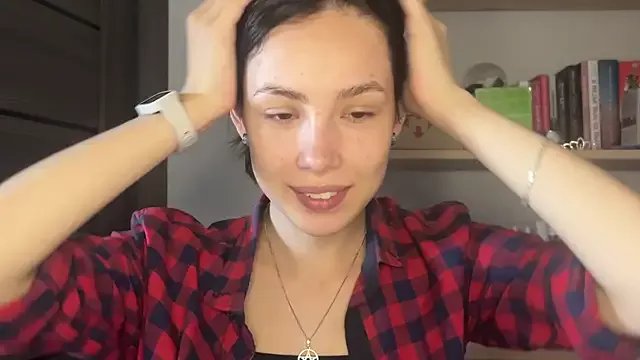 Yuna5343 from StripChat