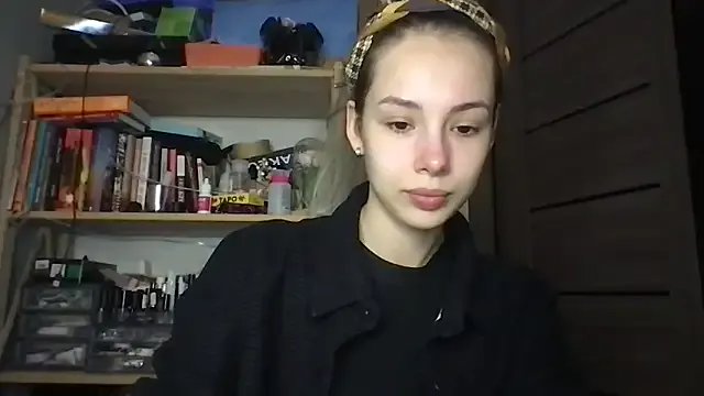 Yuna5343 from StripChat