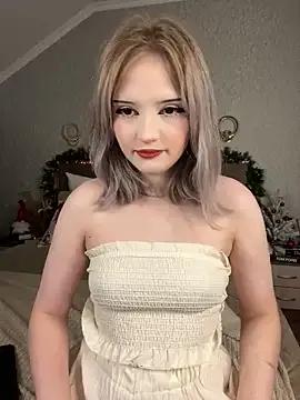 YunnaTyan on StripChat 