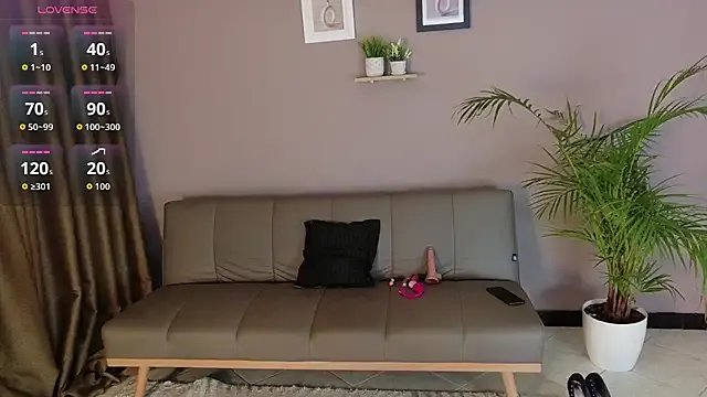 ZahraMilf from StripChat