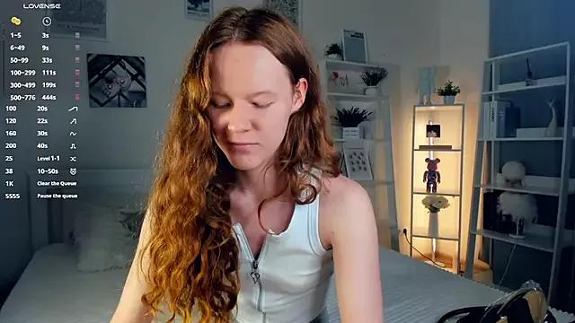 ZaraBluitt from StripChat