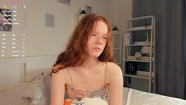 ZaraBluitt from StripChat