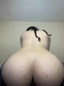 ZeziFlowers from StripChat